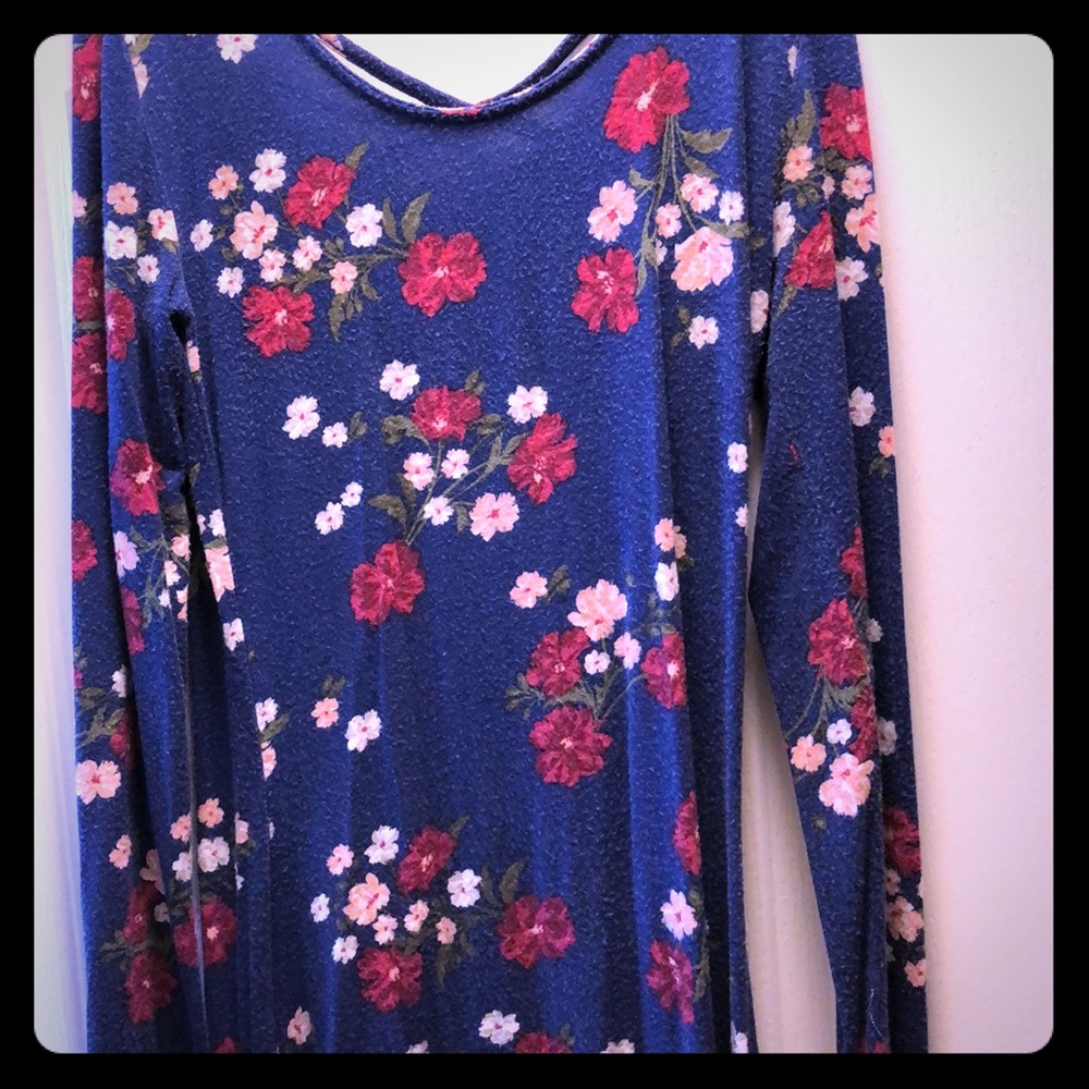 Women’s dress